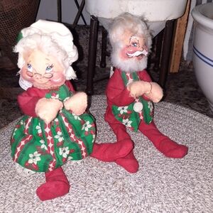 Vintage Annalee Santa and Mrs. Claus Dolls